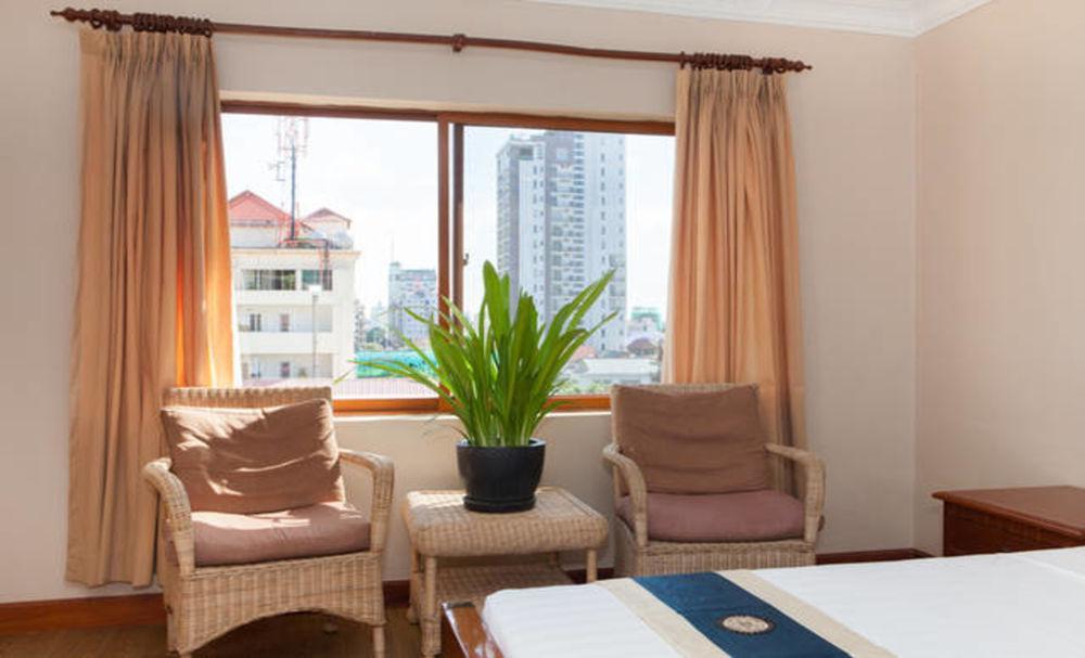 Anise Hotel And Restaurant Phnom Penh Ngoại thất bức ảnh