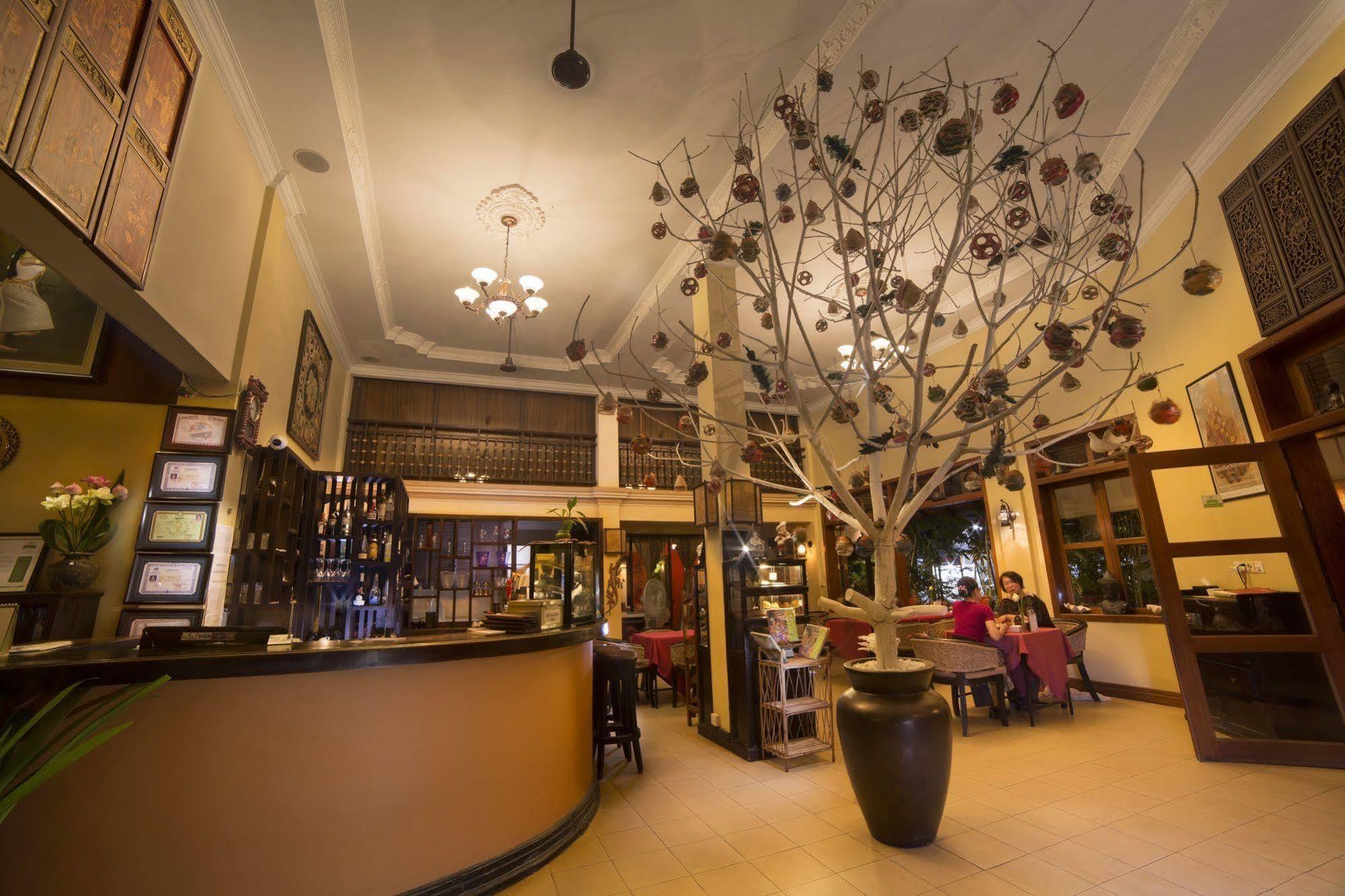 Anise Hotel And Restaurant Phnom Penh Ngoại thất bức ảnh